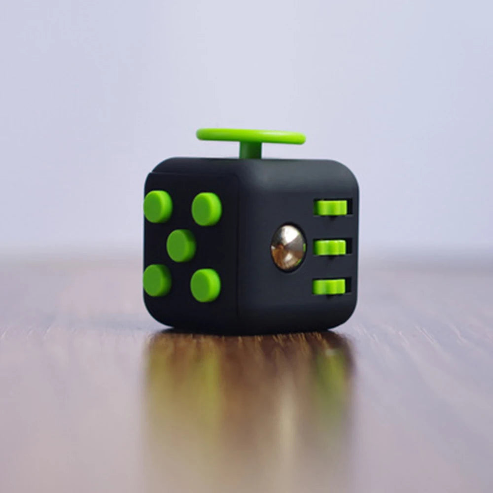 Fidget cube  Decompression dice anti-irritating anxiety venter six-sided fingertip toy decorative pendant